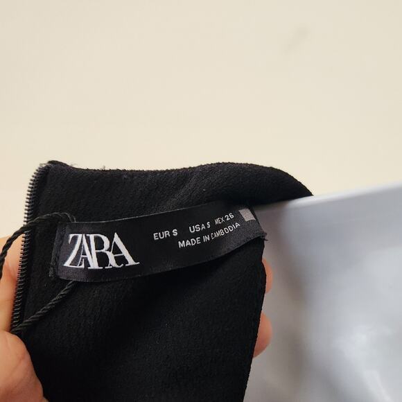 Zara Black Cut Out Gold Chain Mini Dress Size S - Picture 7 of 11